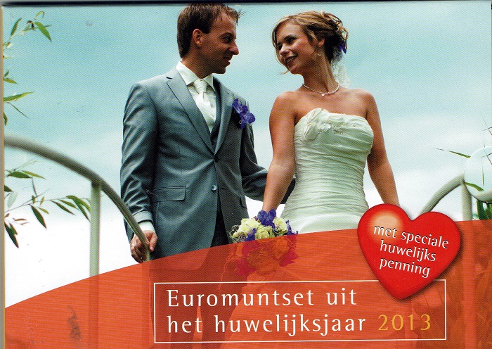 (afbeelding voor) Huwelijkset 2013 BU met penning